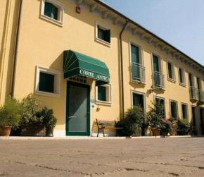 Гостиница Albergo Corte Antica  Виллпфранка Ди Верона